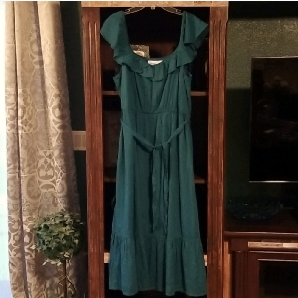 ON Hunter Green Off Shoulder Ruffle Sun Dress